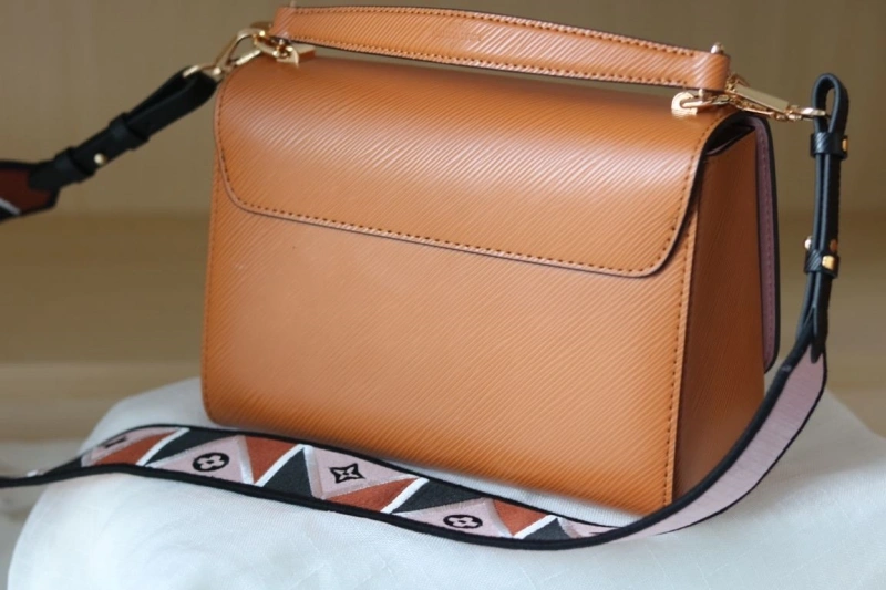 lv twist De*1m bags 4081b-1008