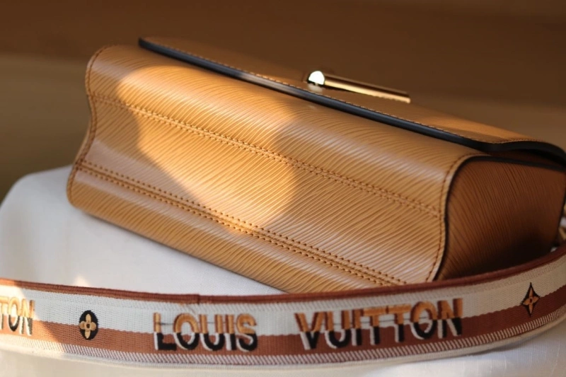 lv twist De*1m bags 4081b-1011