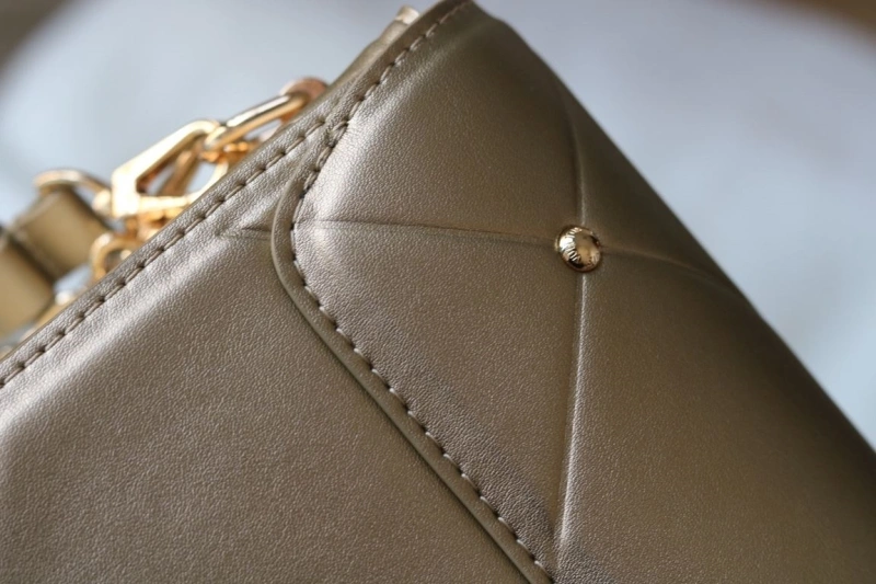 lv twist De*1m bags 4081b-1024