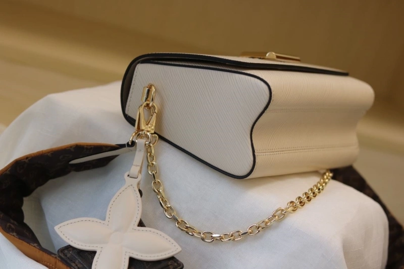 lv twist De*1m bags 4081b-1027