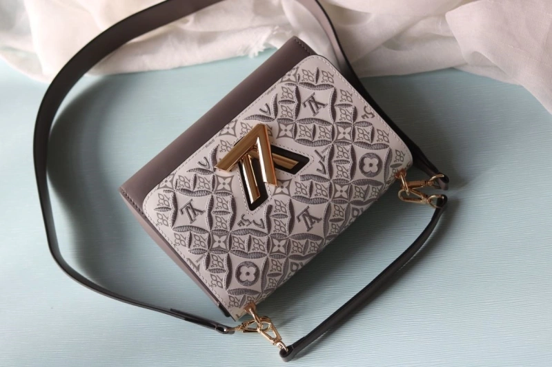 lv twist De*1m bags 4081b-1029