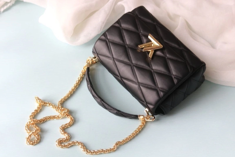 lv twist De*1m bags 4081b-1033