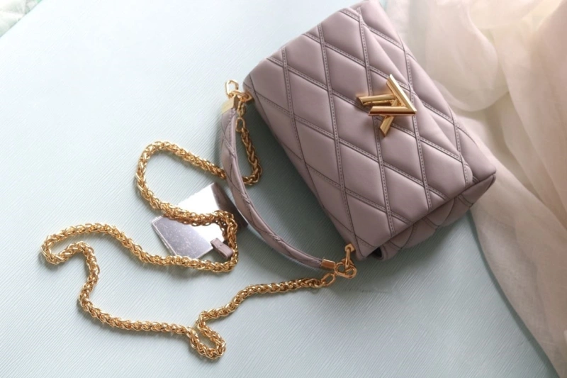 lv twist De*1m bags 4081b-1036