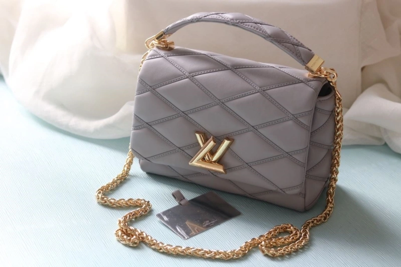 lv twist De*1m bags 4081b-1036
