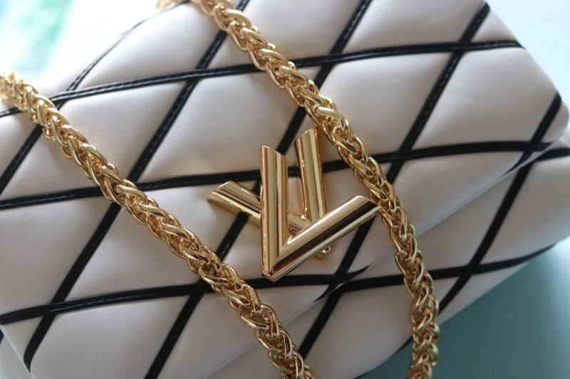 lv twist De*1m bags 4081b-1038