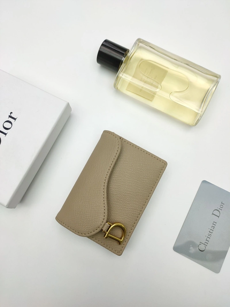 D10r wallet 4081b-1082