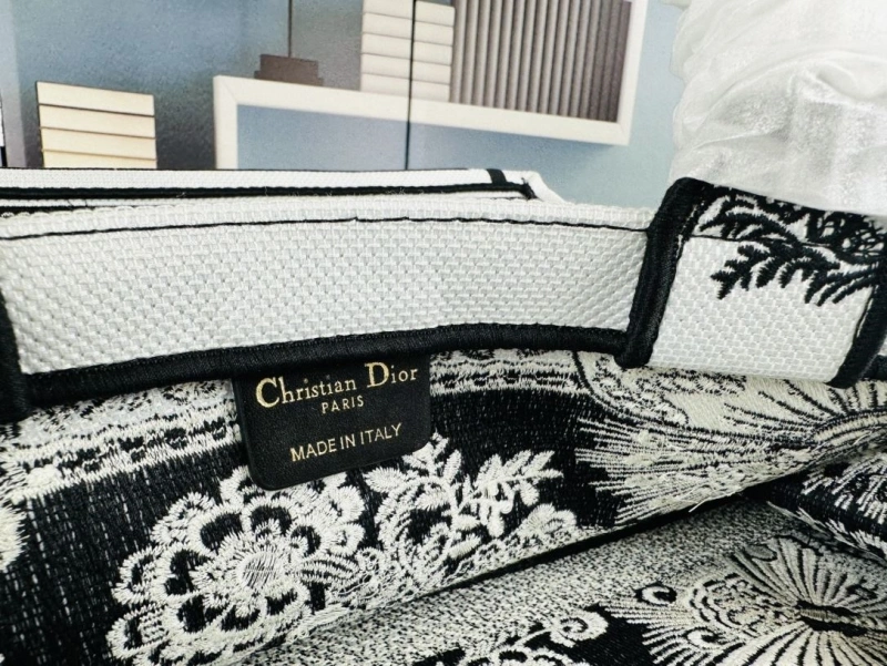 D10r shopping bags 4081b-1617