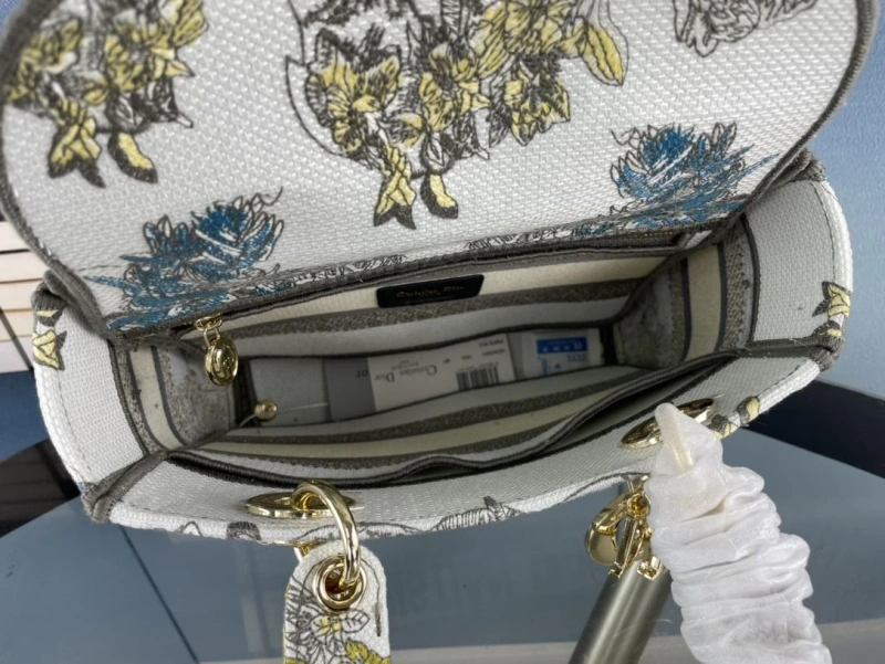 D10r shopping bags 4081b-1631