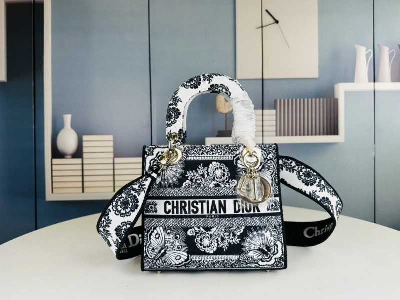 D10r shopping bags 4081b-1640