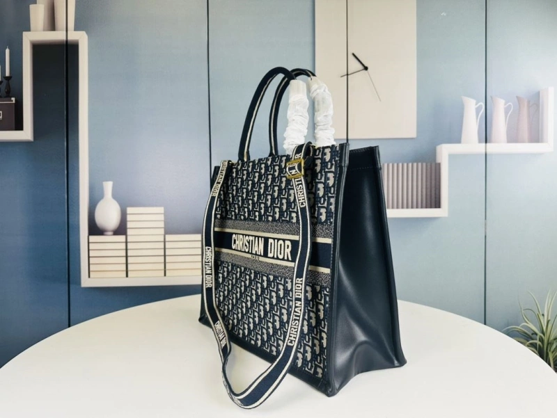 D10r shopping bags 4081b-1650