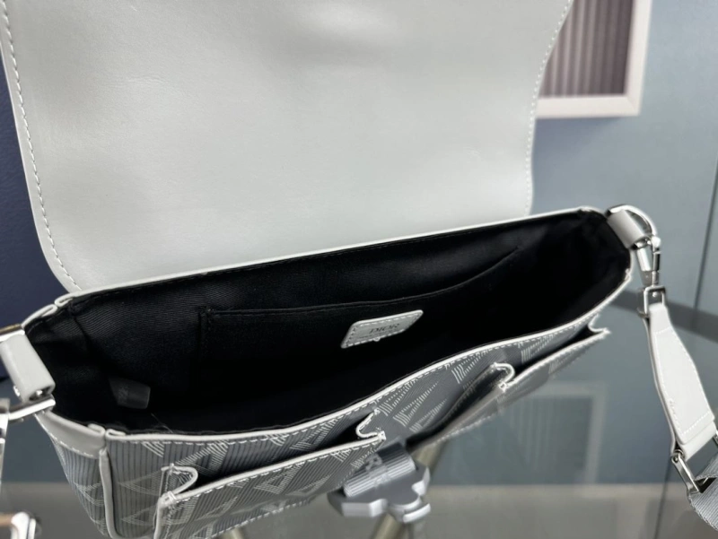 D10r satchel bags 4081b-1659