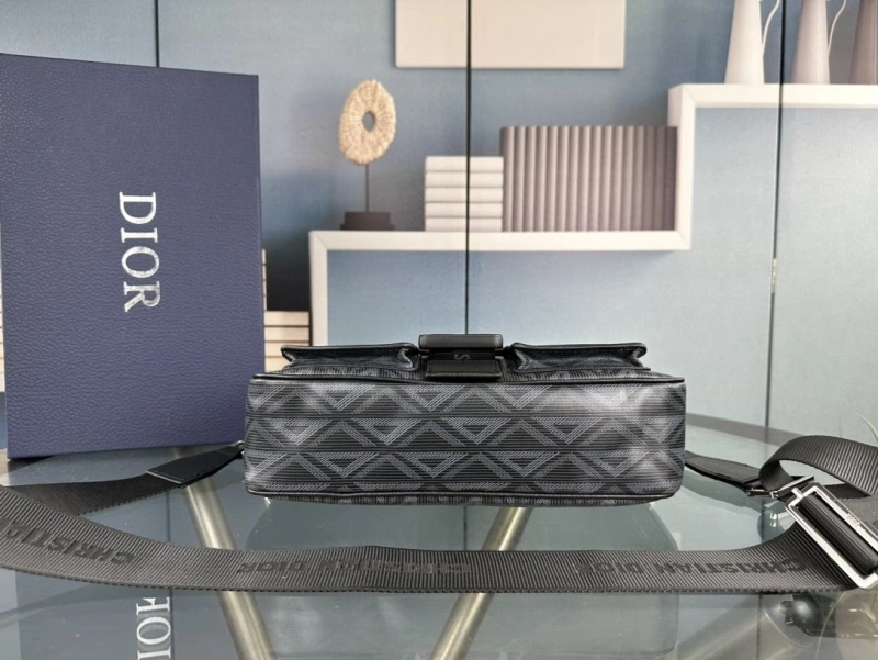 D10r satchel bags 4081b-1660