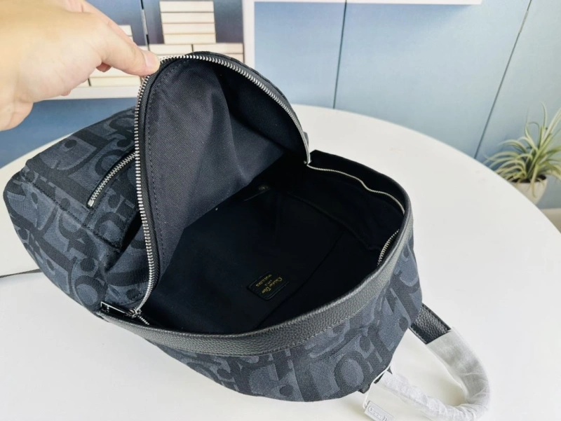 D10r backpacks 4081b-1680
