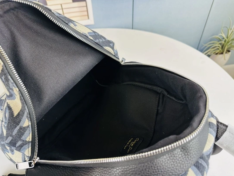 D10r backpacks 4081b-1681