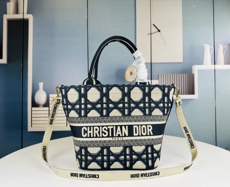 D10r shopping bags 4081b-1699