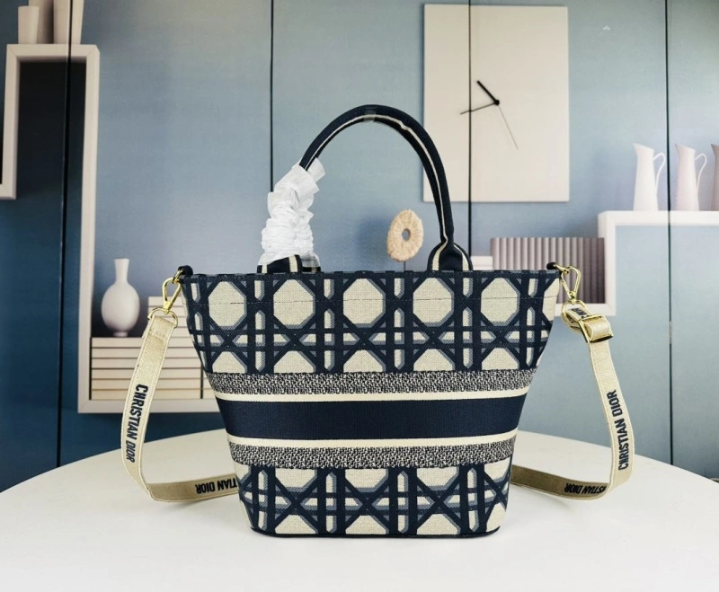 D10r shopping bags 4081b-1699