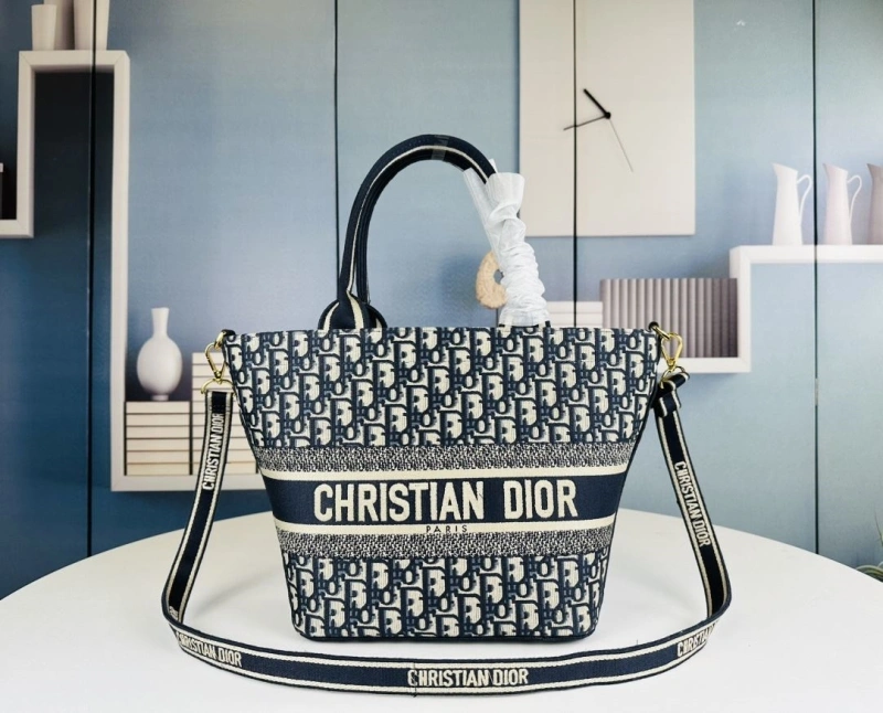 D10r shopping bags 4081b-1700