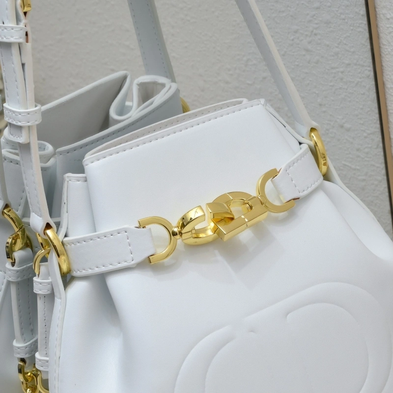 D10r top handle bags 4081b-1950
