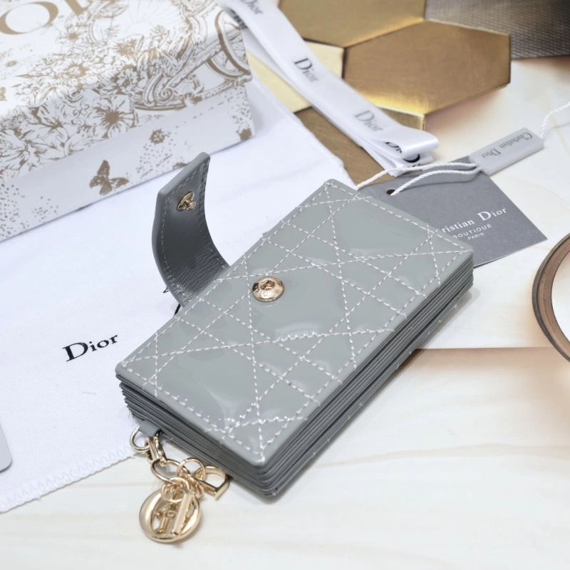 D10r wallet 4081b-1968