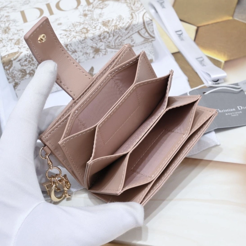 D10r wallet 4081b-1969