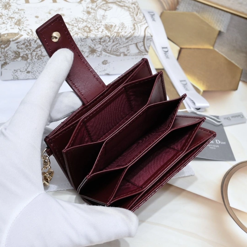 D10r wallet 4081b-1971
