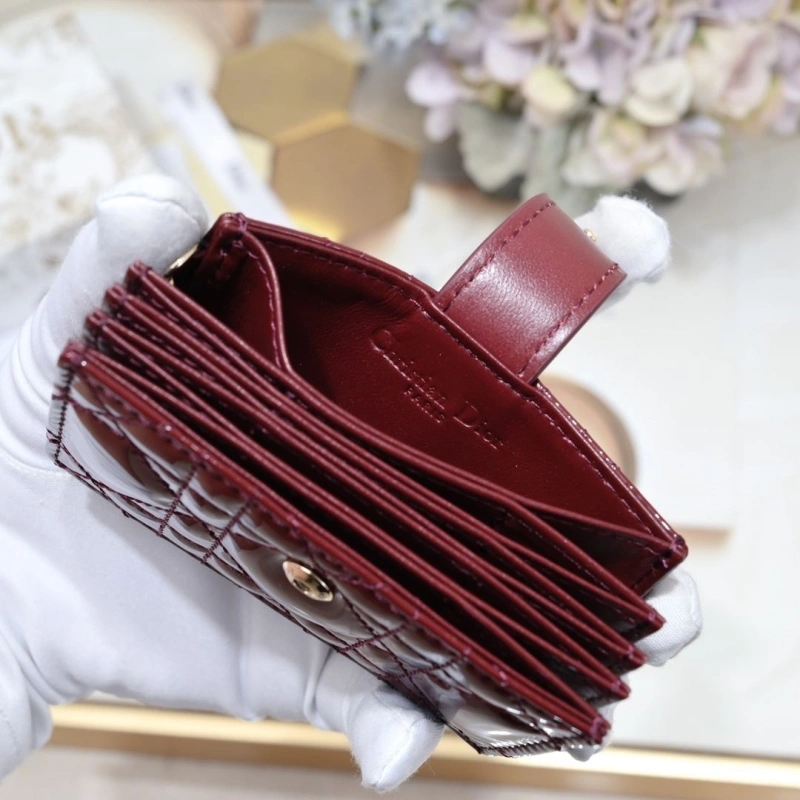 D10r wallet 4081b-1971