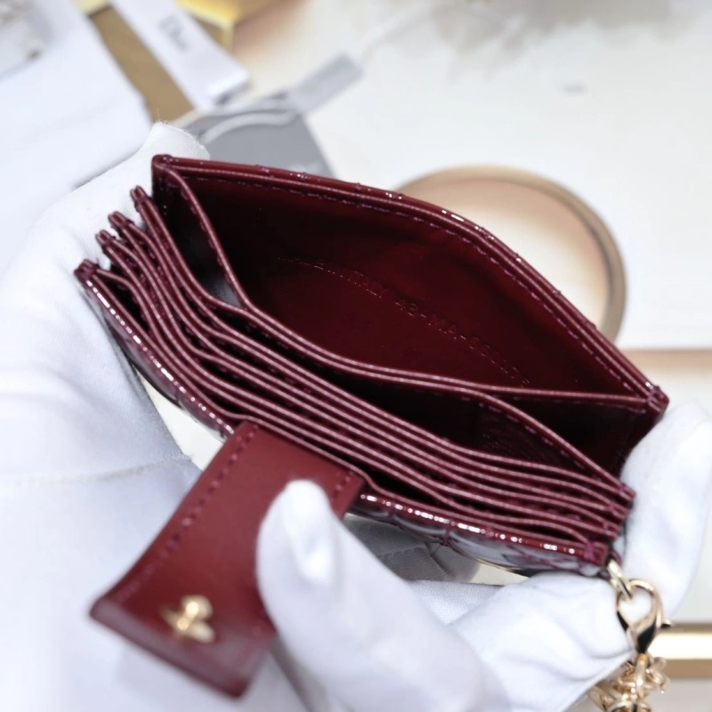 D10r wallet 4081b-1971