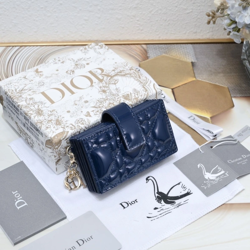 D10r wallet 4081b-1973