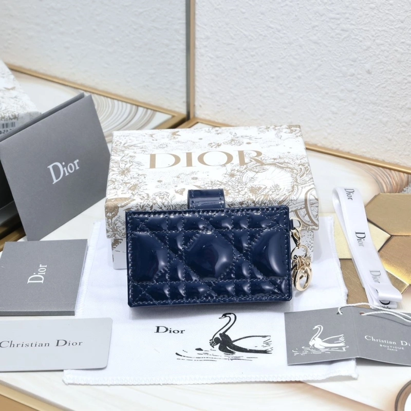 D10r wallet 4081b-1973