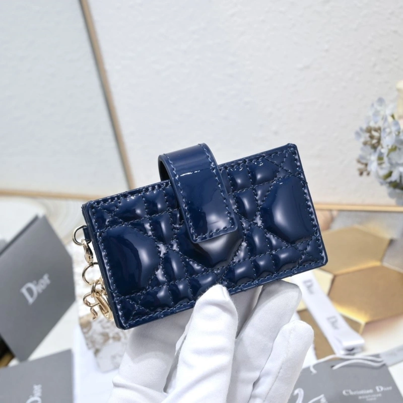 D10r wallet 4081b-1973