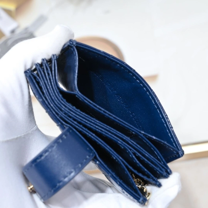 D10r wallet 4081b-1973