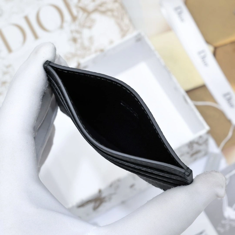 D10r wallet 4081b-1975