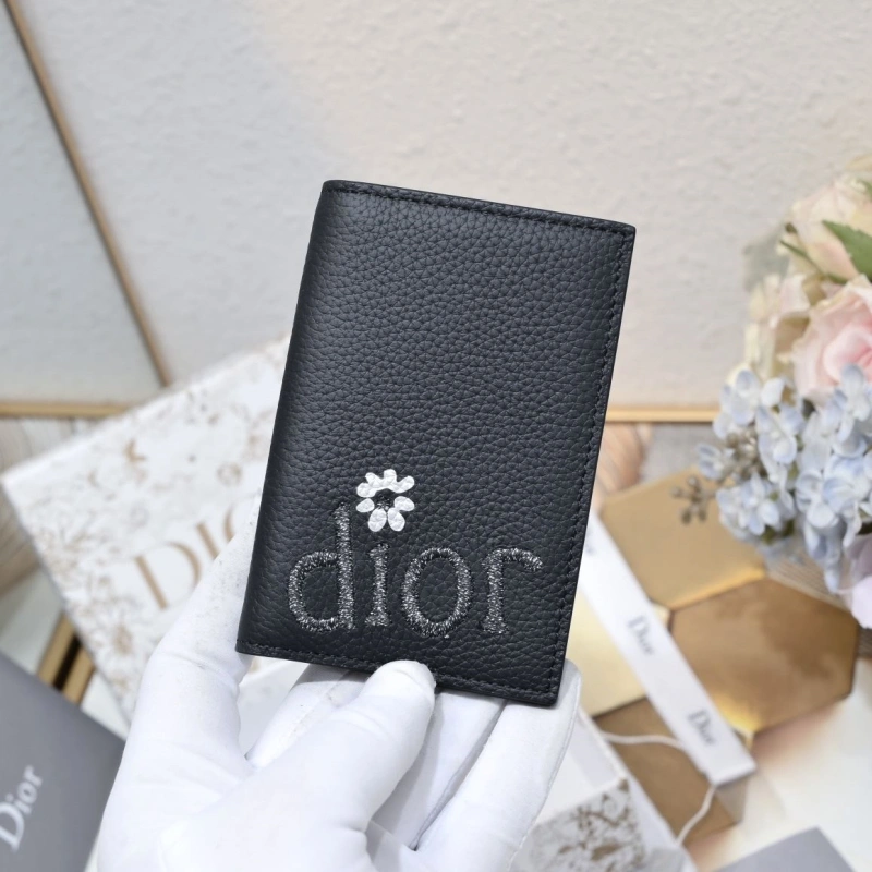D10r wallet 4081b-1976