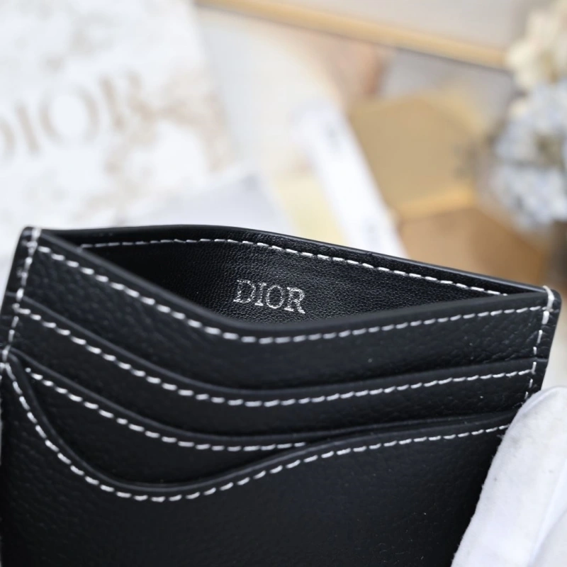 D10r wallet 4081b-1977