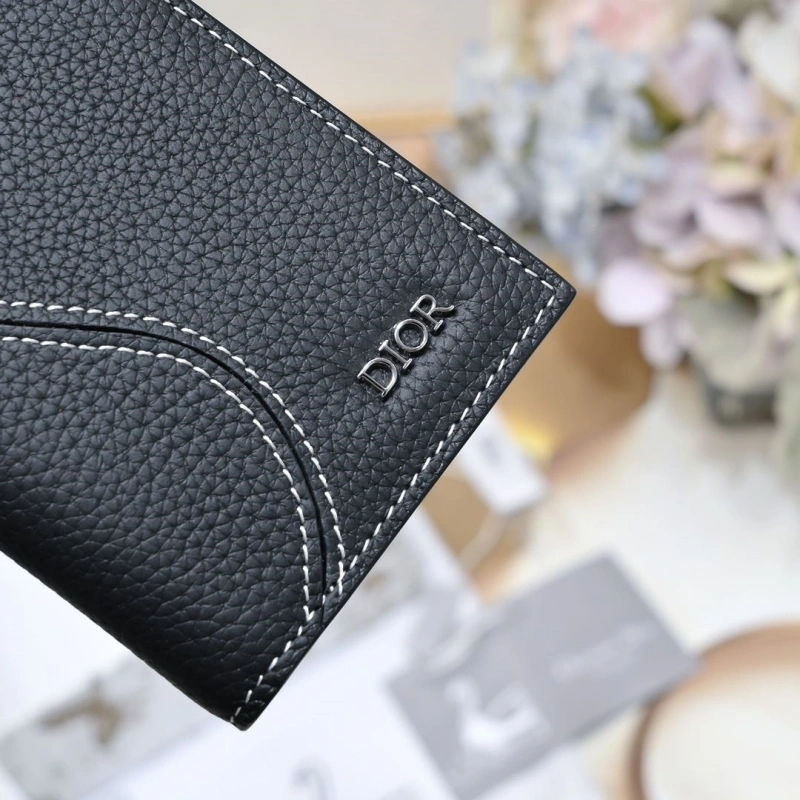 D10r wallet 4081b-1978