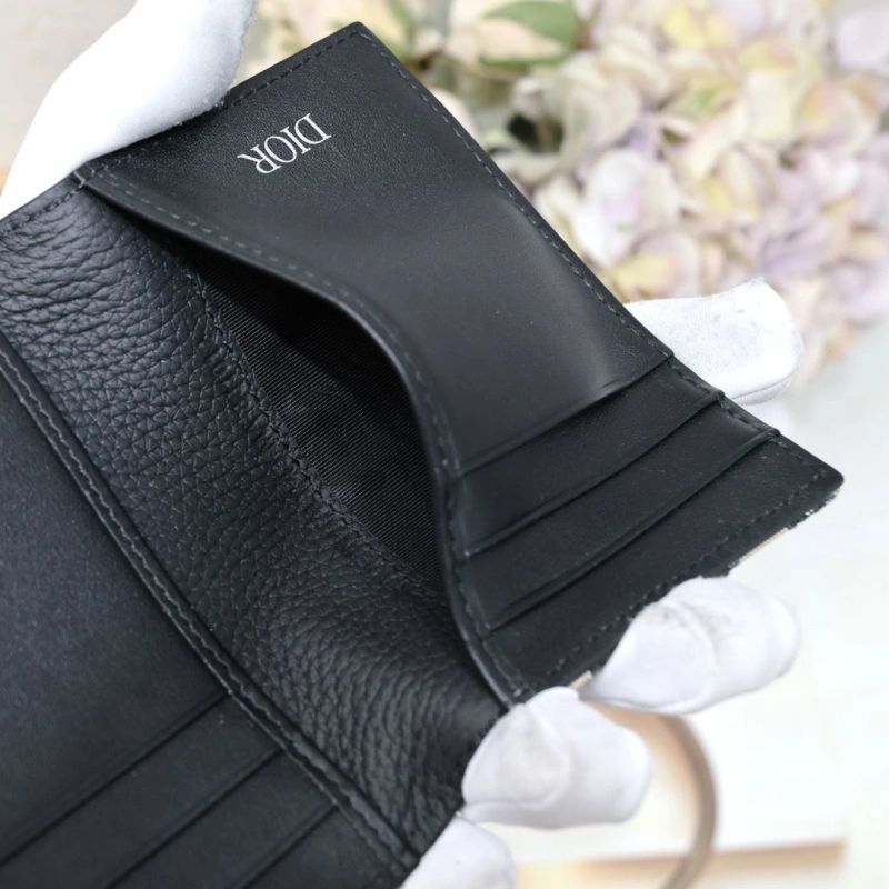 D10r wallet 4081b-1978