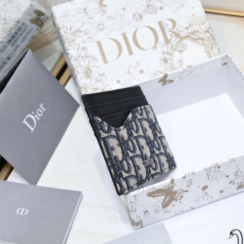D10r wallet 4081b-1979