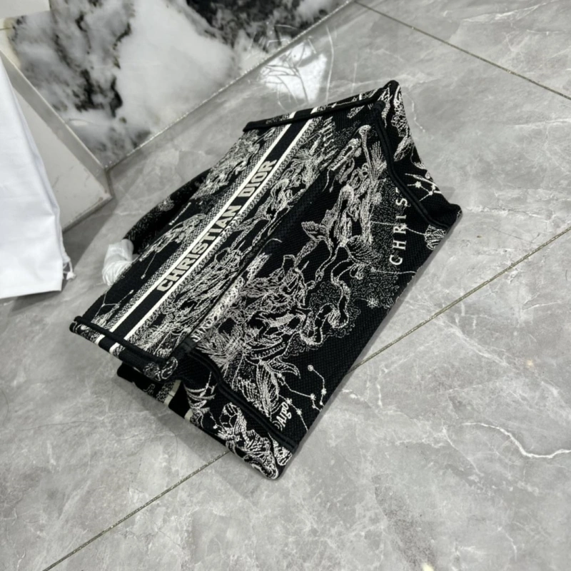 D10r shopping bags 4081b-1993