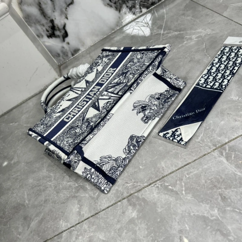 D10r shopping bags 4081b-1996
