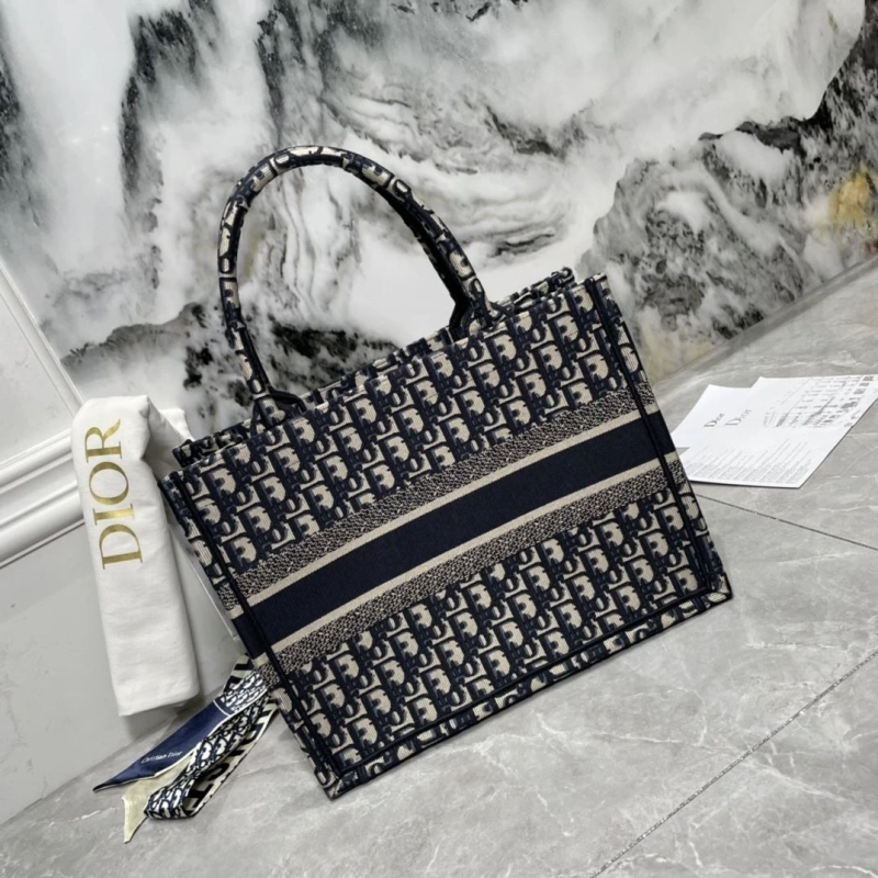 D10r shopping bags 4081b-2008
