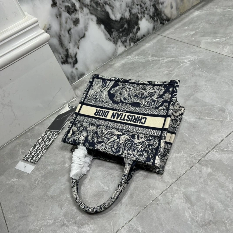 D10r shopping bags 4081b-2047
