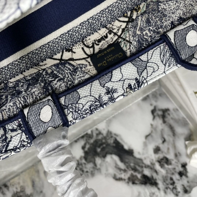 D10r shopping bags 4081b-2054