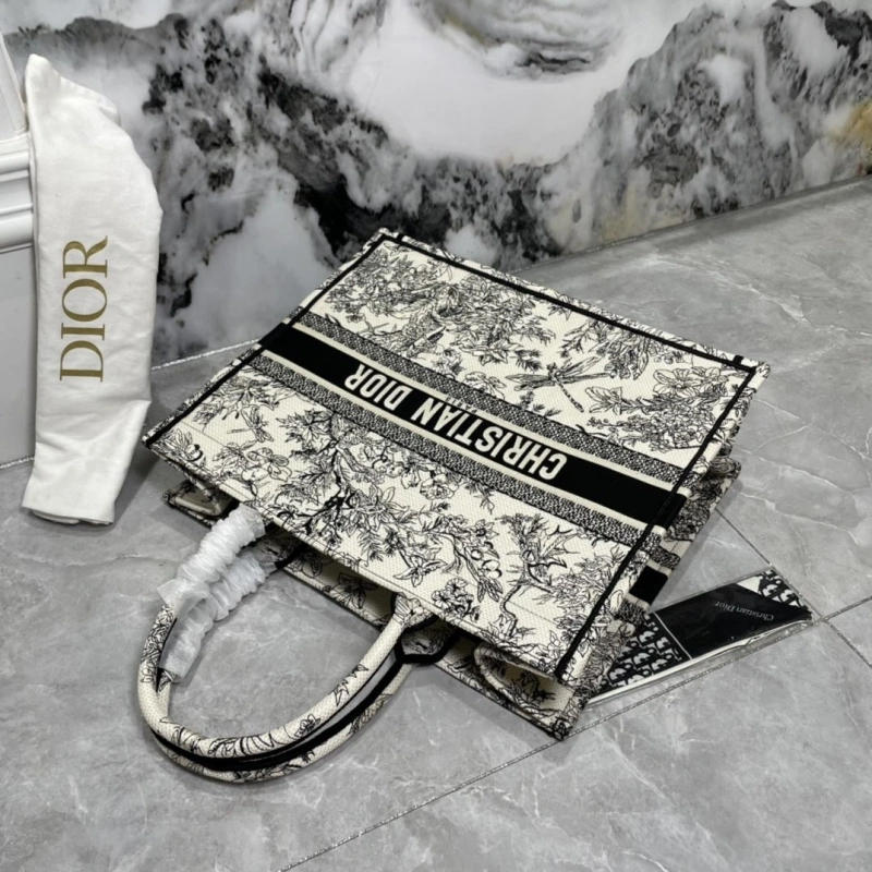 D10r shopping bags 4081b-2057