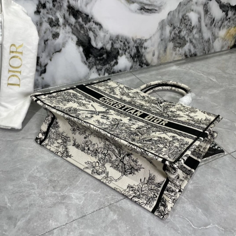 D10r shopping bags 4081b-2057
