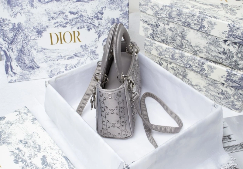 D10r top handle bags 4081b-2070