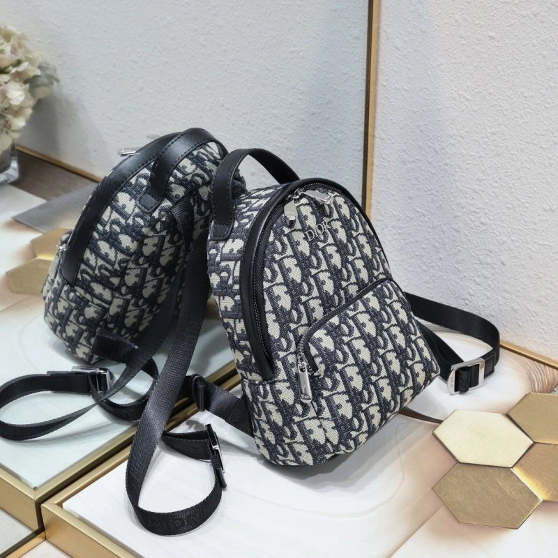 D10r backpacks 4081b-2071