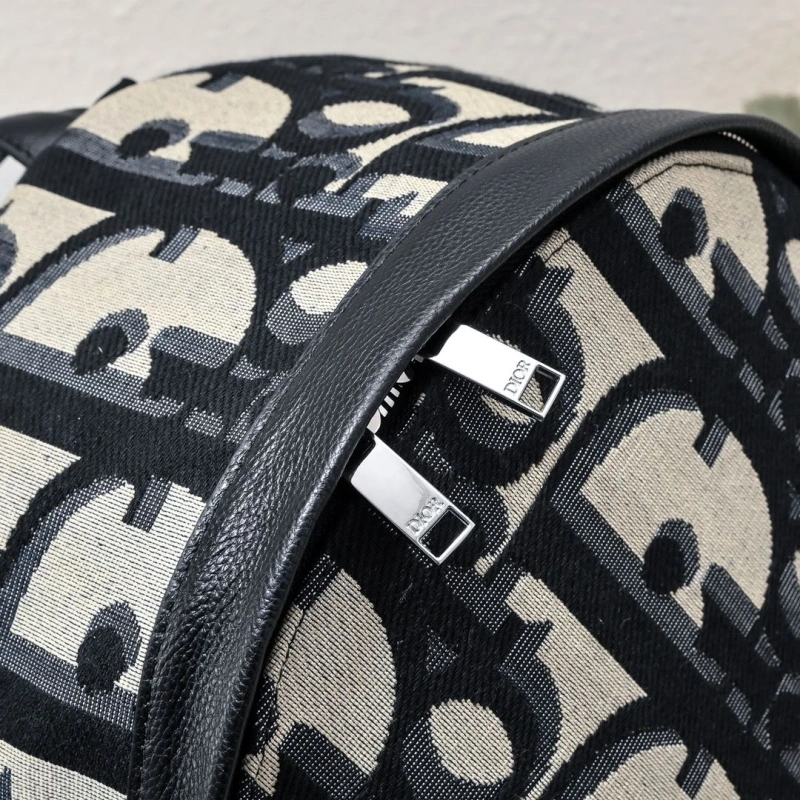 D10r backpacks 4081b-2073