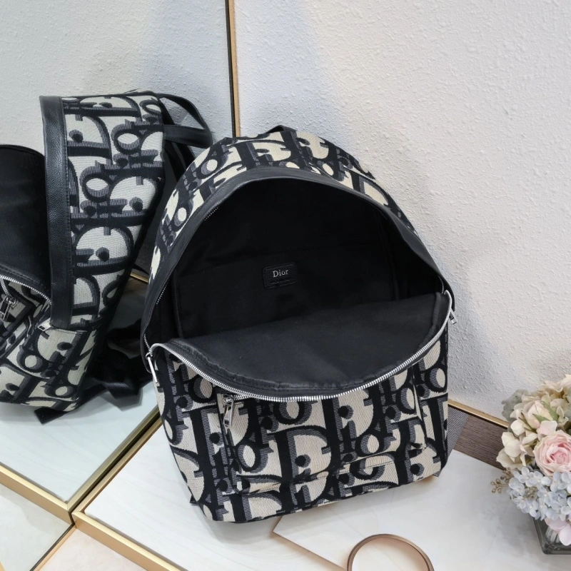 D10r backpacks 4081b-2073