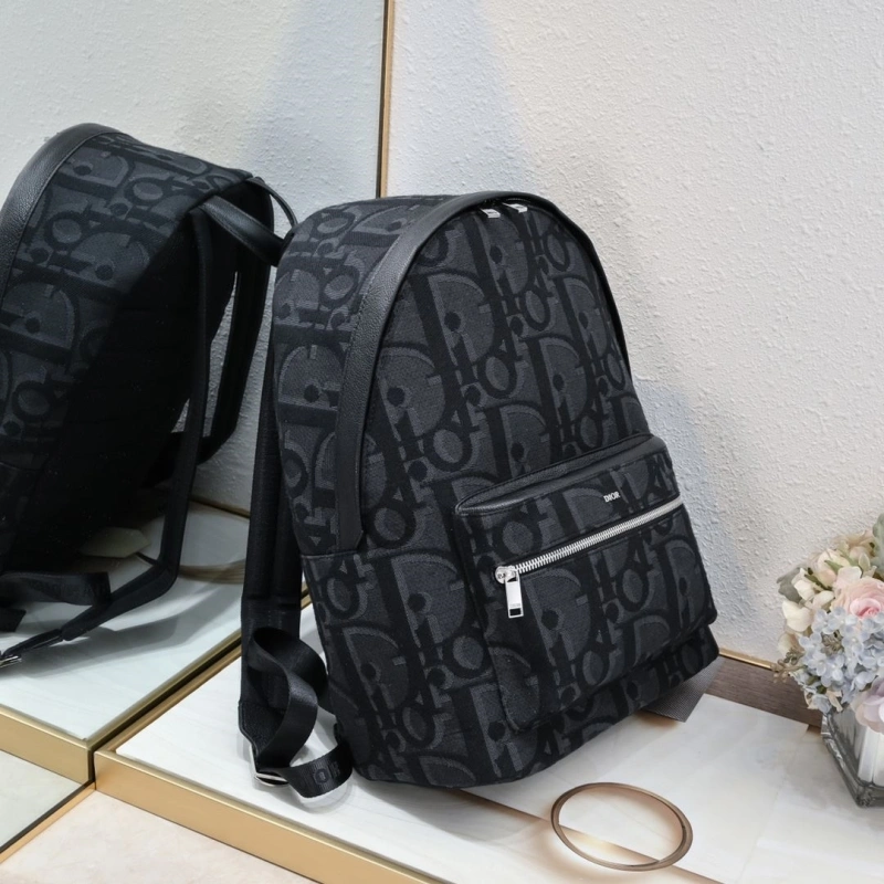 D10r backpacks 4081b-2074