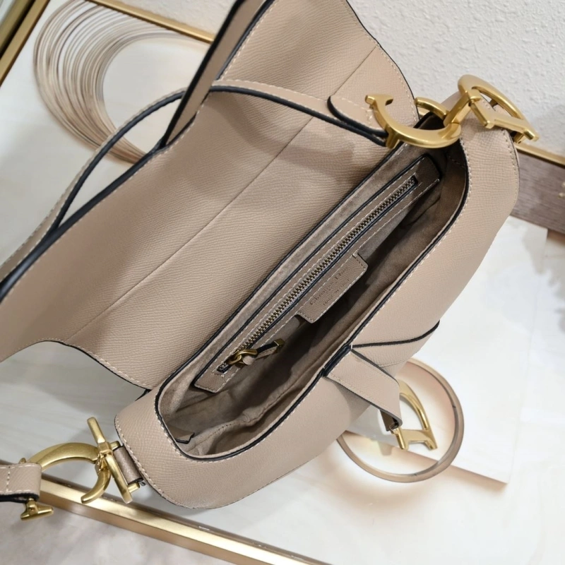 D10r saddle bags 4081b-2083